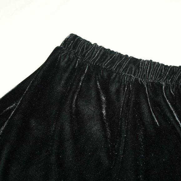 Fuzzy VELOUR Black Shorts w pockets Womens M Stretch Waist Summer Fun Sexy Cute - Picture 3 of 10